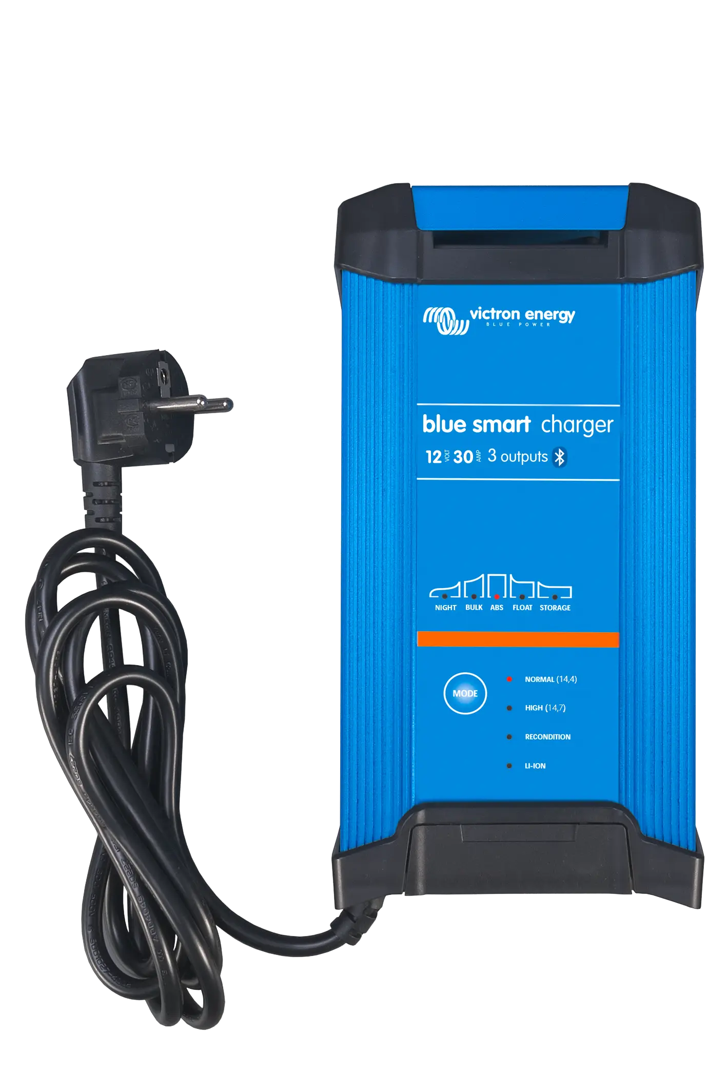 Blue Smart IP22 Charger 12V 30A (3) 230V (front) thumbnail