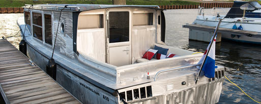 Electric boat Arviro 10